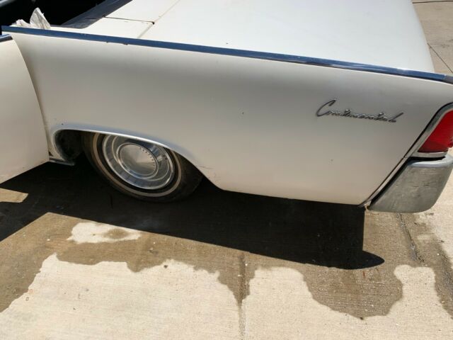 1963 Lincoln Continental Convertible - photo 5