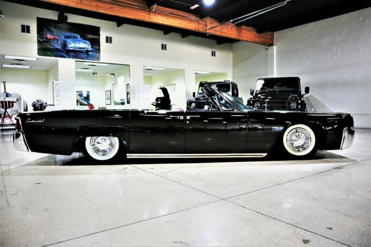 1963 Lincoln Continental Convertible - photo 3