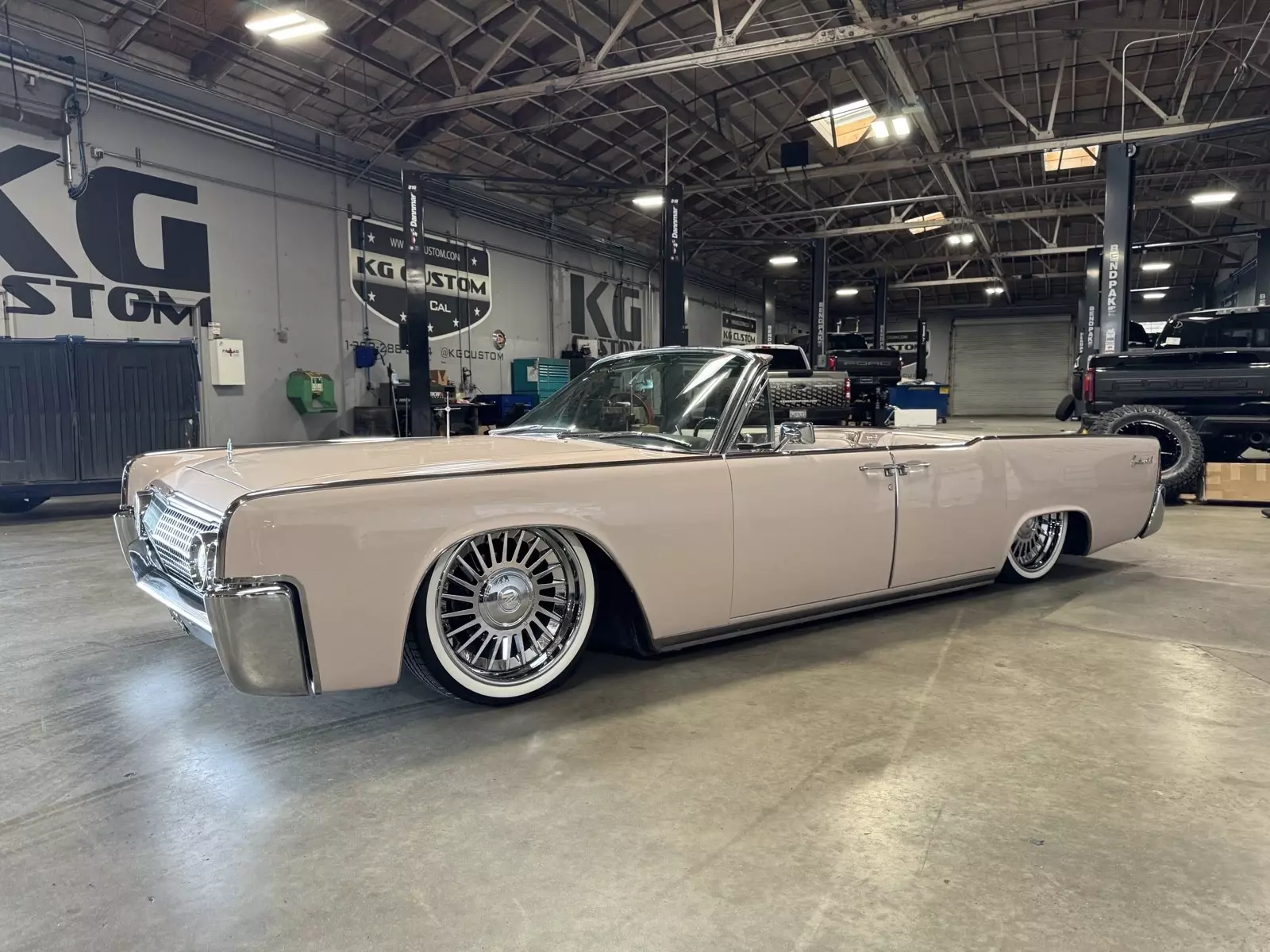 1963 Lincoln Continental - photo 9
