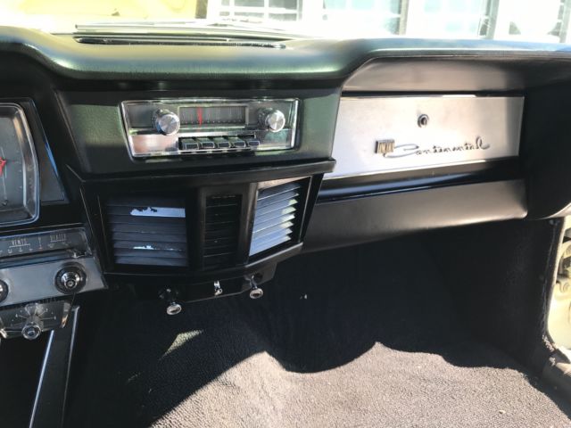 1963 Lincoln Continental - photo 11