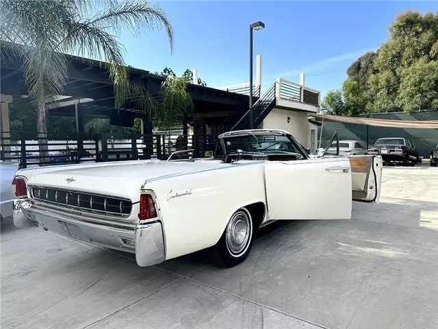 1963 Lincoln Continental - photo 10