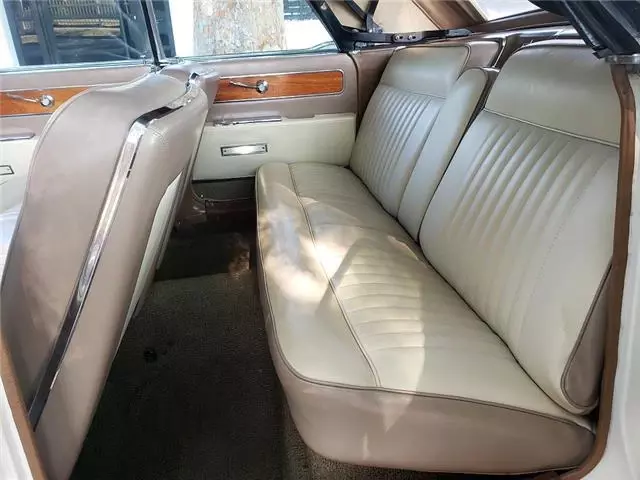 1963 Lincoln Continental - photo 2