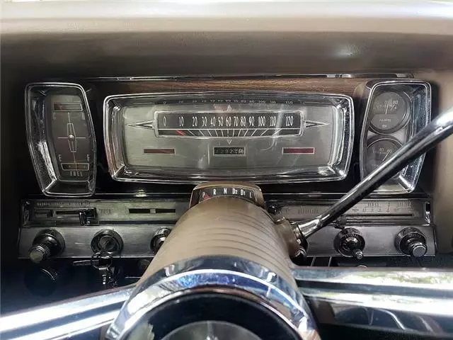 1963 Lincoln Continental - photo 9