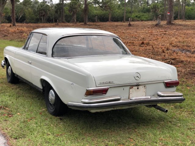 1963 Mercedes-Benz 200-Series 220SE Coupe - photo 4