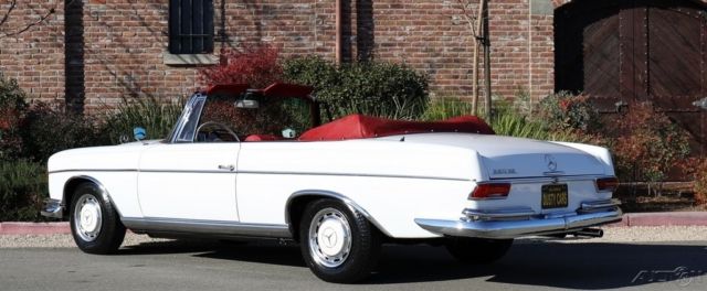 1963 Mercedes-Benz 220SE Cabriolet - photo 3
