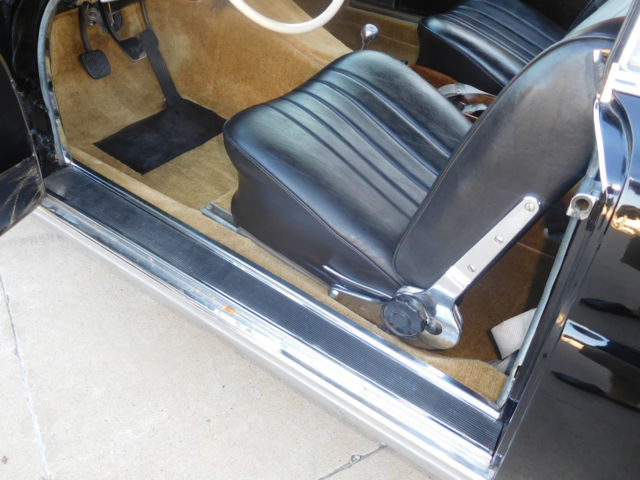1963 Mercedes-Benz 200-Series 220se Coupe, Manual transmission. - photo 12