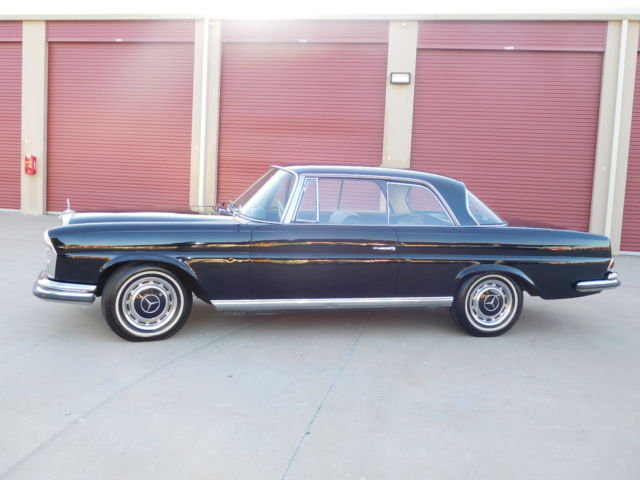 1963 Mercedes-Benz 200-Series 220se Coupe, Manual transmission. - photo 3