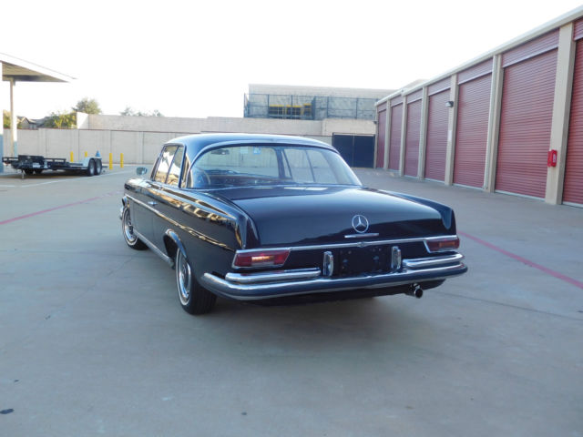 1963 Mercedes-Benz 200-Series 220se Coupe, Manual transmission. - photo 6