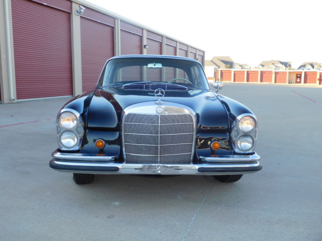 1963 Mercedes-Benz 200-Series 220se Coupe, Manual transmission. - photo 9