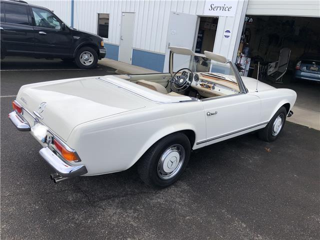 1963 Mercedes-Benz 200-Series Convertible - photo 3