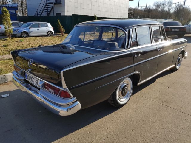 1963 Mercedes-Benz 200-Series - photo 5