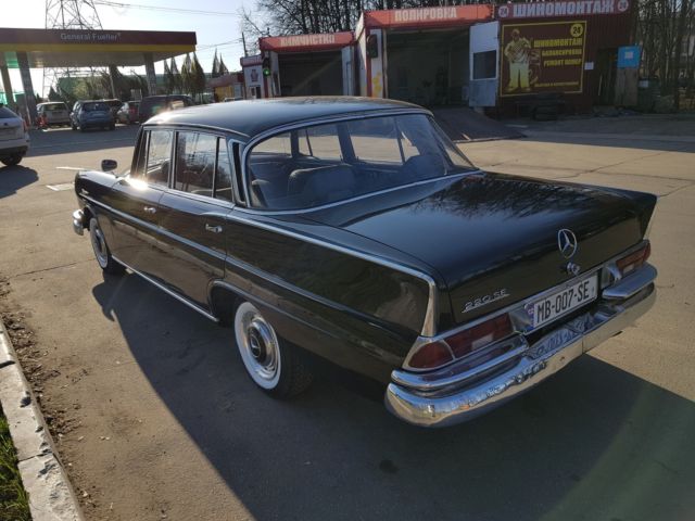 1963 Mercedes-Benz 200-Series - photo 6