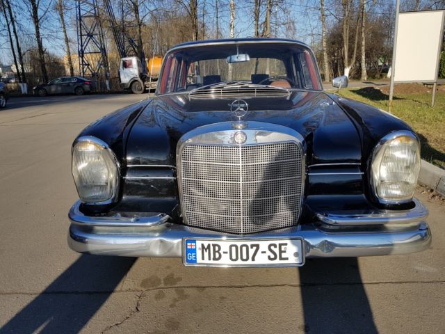 1963 Mercedes-Benz 200-Series - photo 9