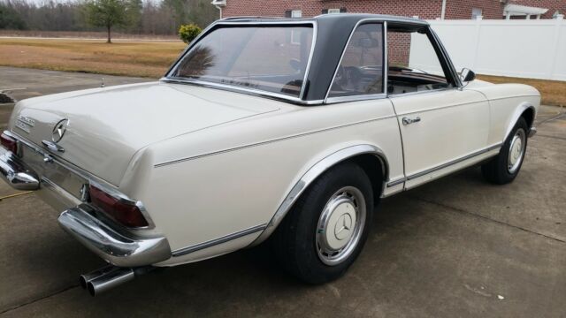 1963 Mercedes-Benz 200-Series - photo 4