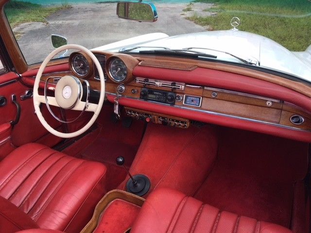 1963 Mercedes-Benz 200-Series - photo 13