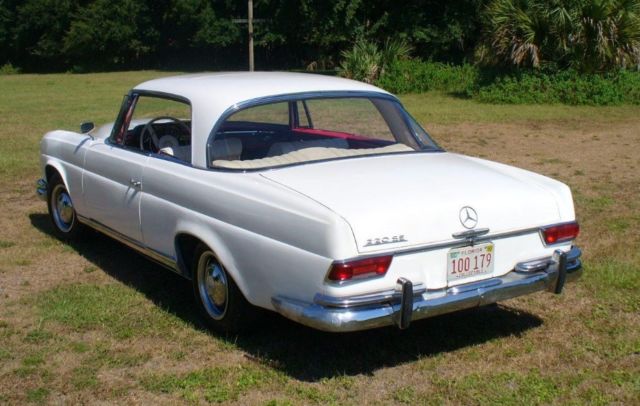 1963 Mercedes-Benz 200-Series -- - photo 4