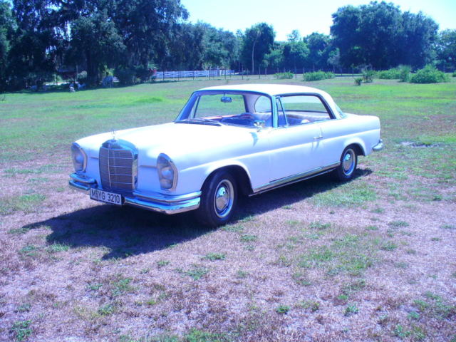 1963 Mercedes-Benz 200-Series - photo 11
