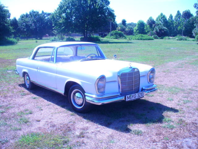 1963 Mercedes-Benz 200-Series - photo 5