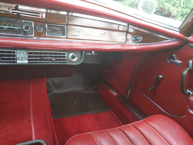 1963 Mercedes-Benz 200-Series 220SEB - photo 12