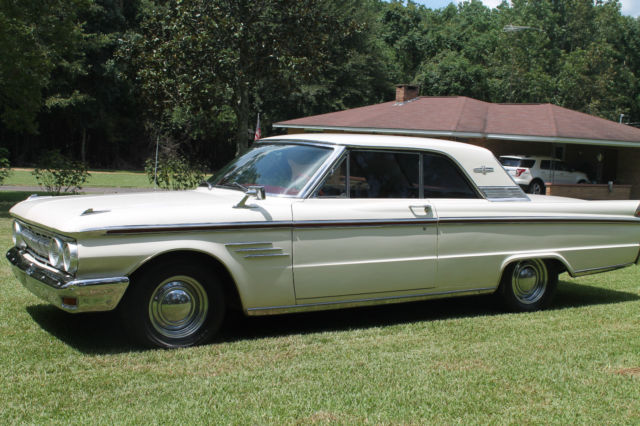 1963 Mercury Meteor S-33 2dr hdtp air conditioning automatic 302 V8 1963 Mercury Meteor 2dr hdtp S33