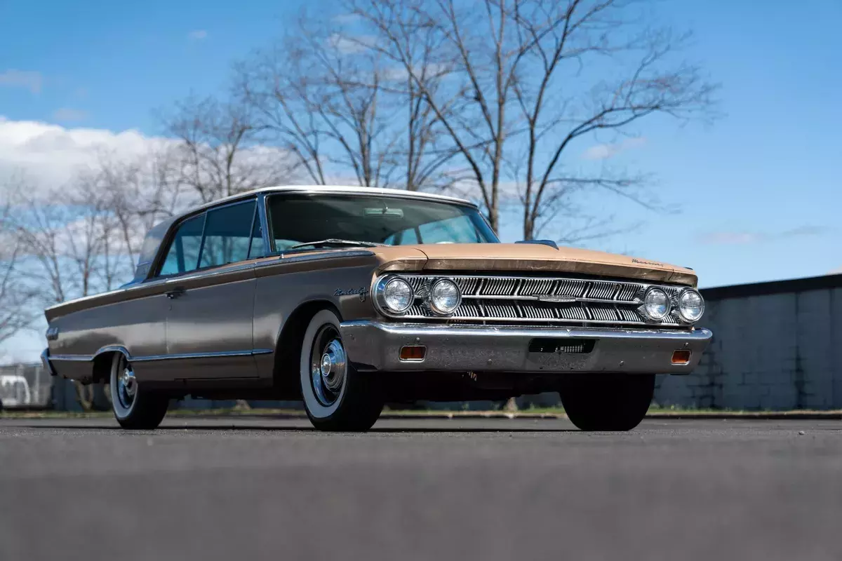 1963 Mercury Monterey two-door “breezeway”top*Low Miles*survivor running driver 1963 Mercury Monterey