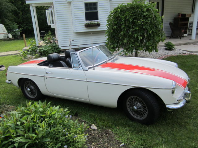 1963 MG MGB Convertible Pull Handle - Nice Driver! 1963 MG MGB B