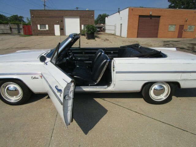 1963 Oldsmobile Cutlass NO RESERVE AUCTION - LAST HIGHEST BIDDER WINS CAR! - photo 11