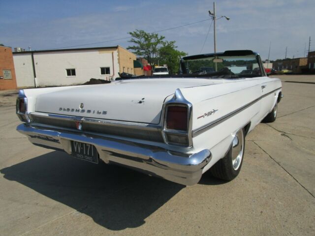 1963 Oldsmobile Cutlass NO RESERVE AUCTION - LAST HIGHEST BIDDER WINS CAR! - photo 6