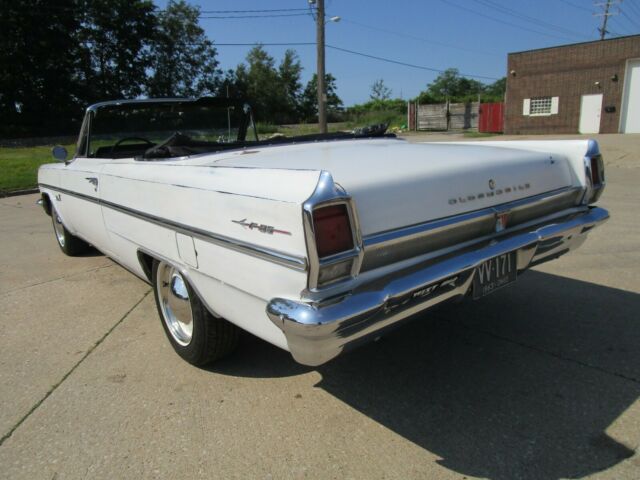 1963 Oldsmobile Cutlass NO RESERVE AUCTION - LAST HIGHEST BIDDER WINS CAR! - photo 8