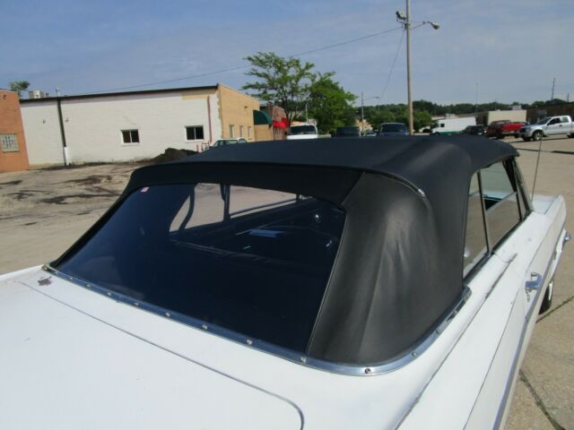 1963 Oldsmobile Cutlass NO RESERVE AUCTION - LAST HIGHEST BIDDER WINS CAR! - photo 9