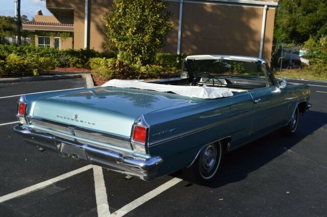 1963 Oldsmobile Cutlass F85 CONVERTIBLE - photo 4