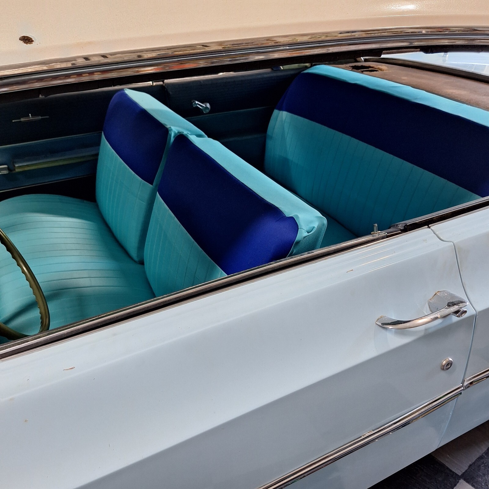 1963 Oldsmobile 88 2 door H.T. - photo 6