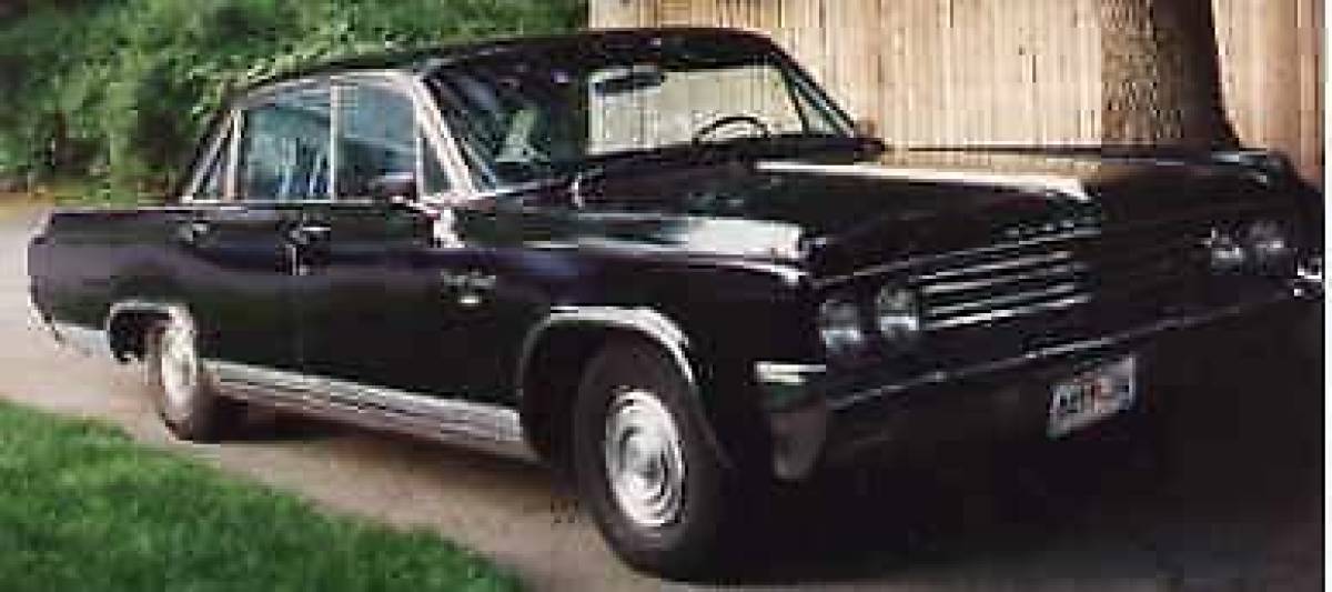 1963 Oldsmobile Ninety-Eight - photo 2