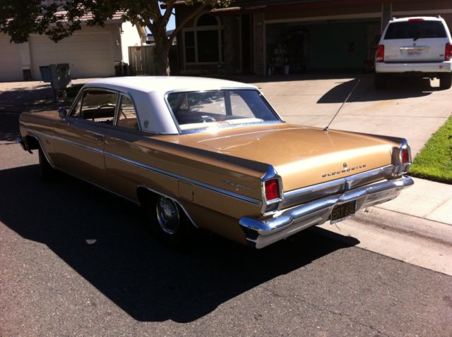 1963 Oldsmobile Cutlass F-85 - photo 3