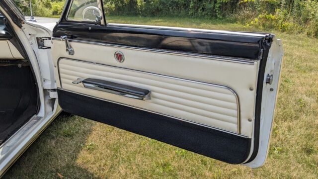 1963 Oldsmobile Cutlass - photo 11