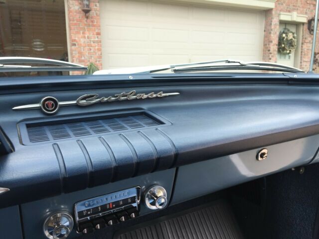 1963 Oldsmobile Cutlass - photo 5
