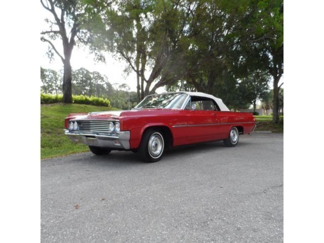 1963 Oldsmobile Eighty-Eight Dynamic 88 Convertible - photo 2