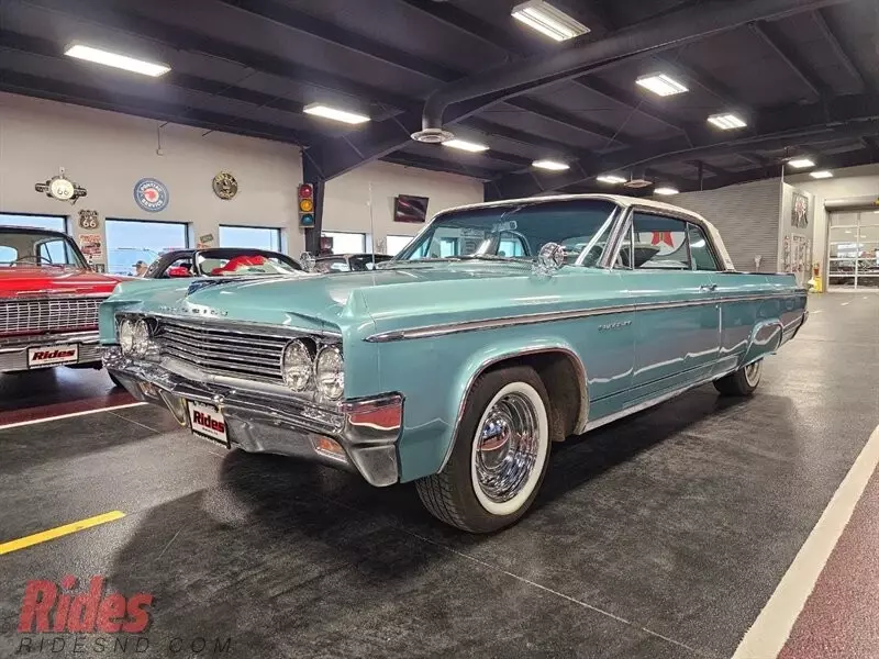 1963 Oldsmobile Eighty-Eight HOLIDAY 2-Door Coupe 1963 Eighty-Eight HOLIDAY