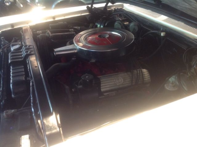 1963 Oldsmobile Ninety-Eight Sport coupe - photo 10