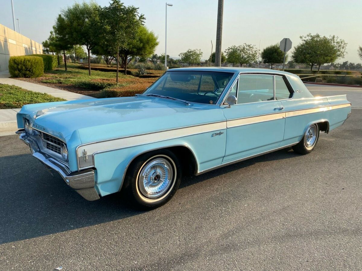 1963 OLDSMOBILE STARFIRE, CLEAN CLASSIC, A/C, VIDEO AND DELIVERY, NO RESERVE! 1963 Oldsmobile Starfire