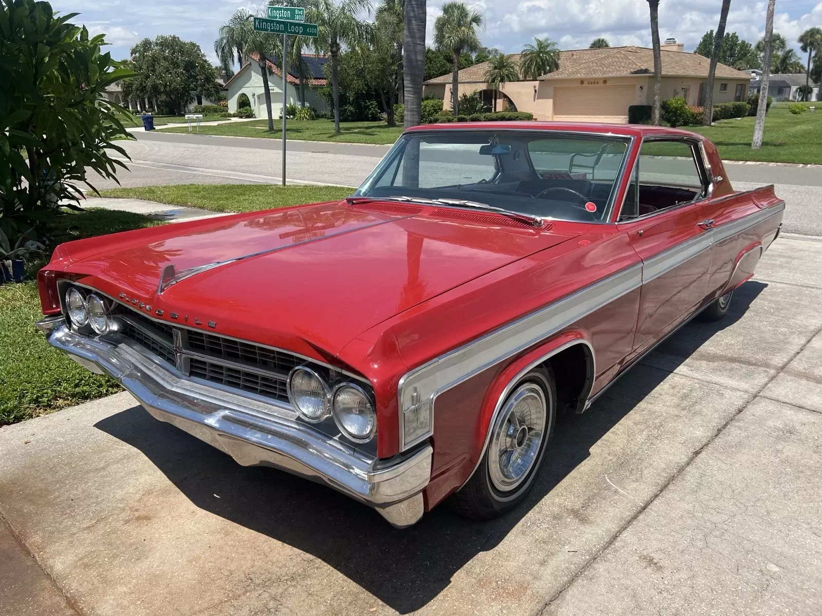 1963 Oldsmobile Starfire Coupe Red 1963 Oldsmobile Starfire
