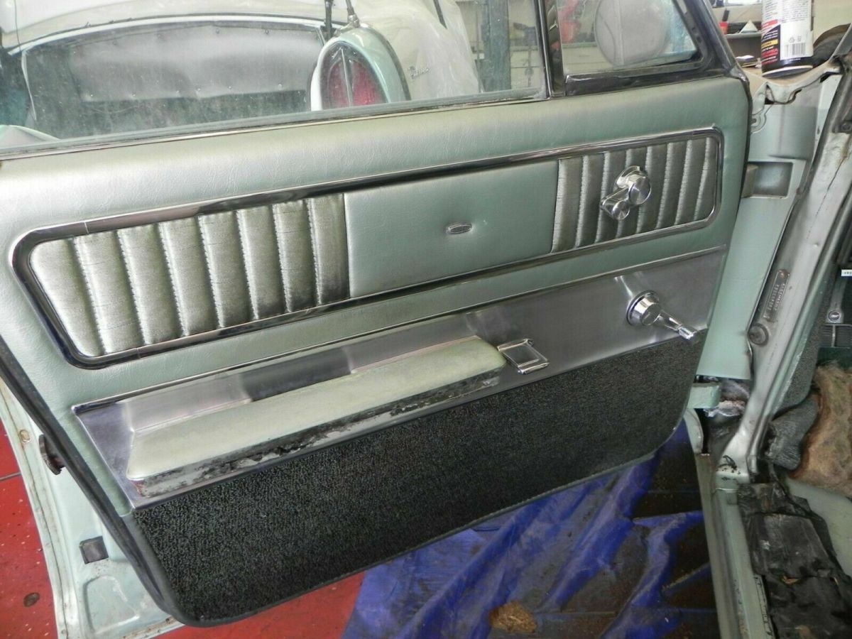 1963 Oldsmobile Super 88 Holiday - photo 13