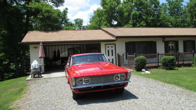 1963 Plymouth Fury 4 Door Sedan/ 318 V/8/ Push Button Auto-Transmission 1963 Plymouth Fury