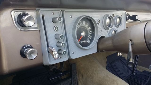 1963 Plymouth Valiant Signet 200 Convertible - photo 10