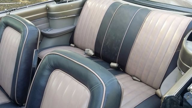 1963 Plymouth Valiant Signet 200 Convertible - photo 12