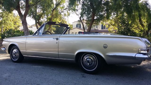 1963 Plymouth Valiant Signet 200 Convertible - photo 8