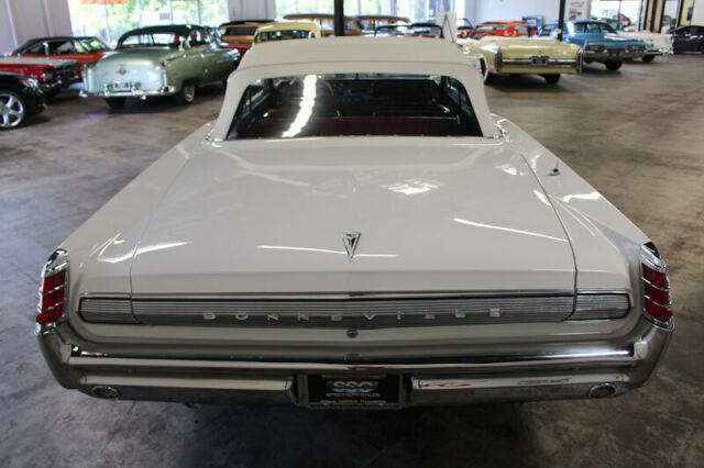 1963 Pontiac Bonneville No trim field - photo 8