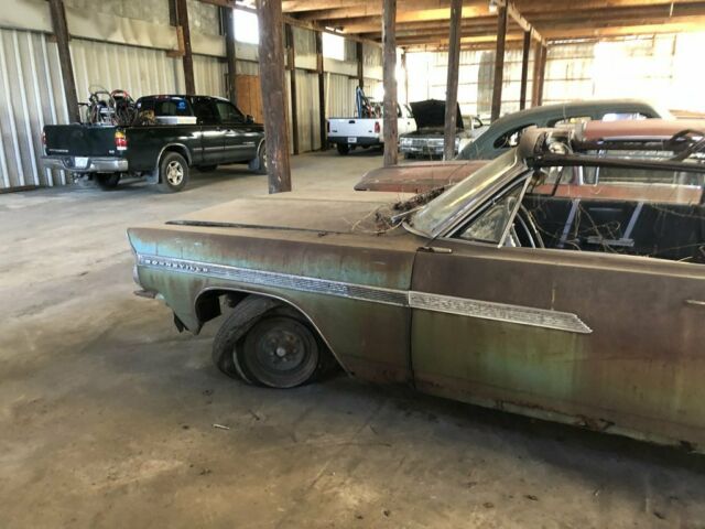1963 Pontiac Bonneville Convertible - photo 3
