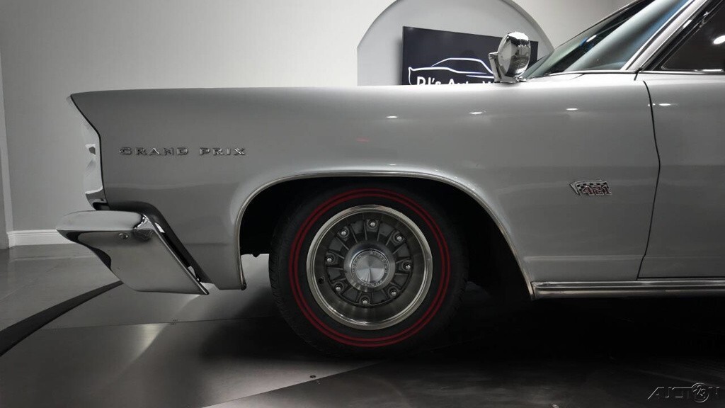1963 Pontiac Grand Prix Rare 421 Tri Power, 8 Lug Wheels, Factory Silvermist Gra - photo 13