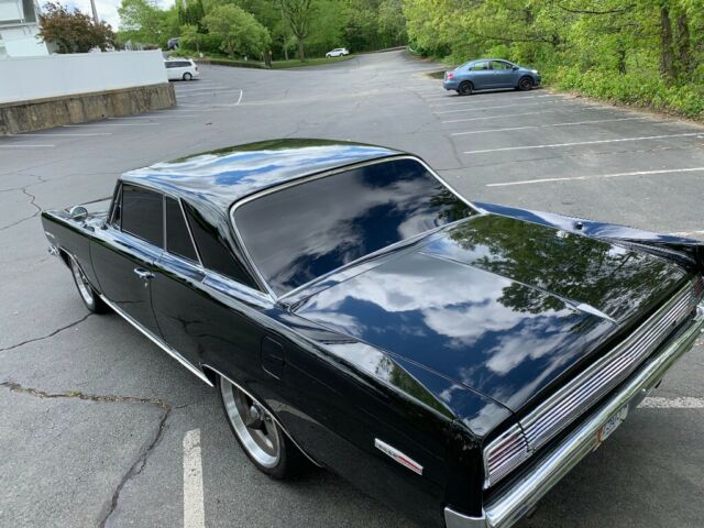 1963 Pontiac Grand Prix - photo 10